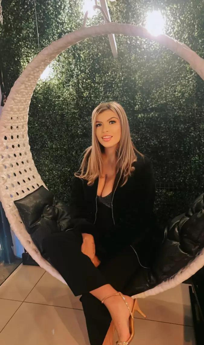 Pamela Hot - foto 11