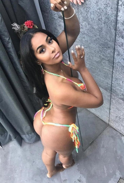 Laura Bae - foto 2
