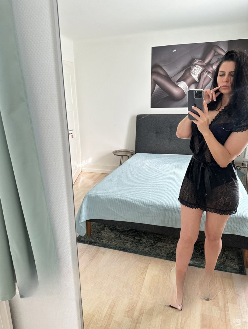 Erotische Massage Massage Prostata Fussex Strapon Popper Ns In Baar - photo 7